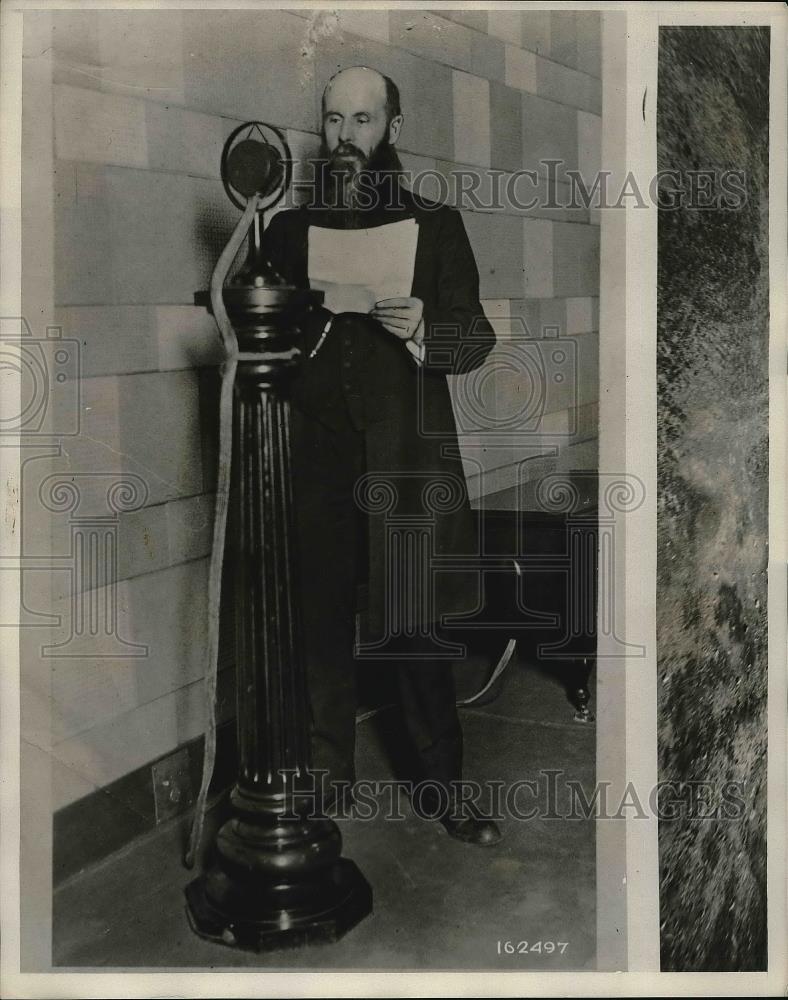 1930 Press Photo Bishop Turquetial At Microphone Speaking - Historic Images