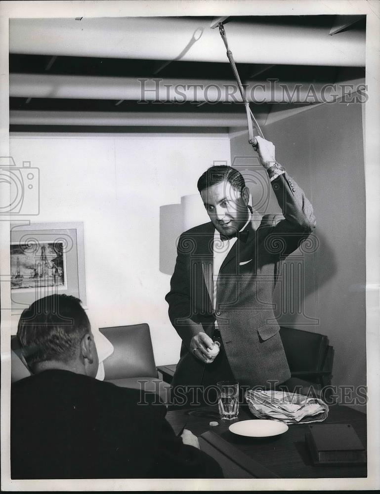 1959 Press Photo &quot;Leather Leaner&quot; designed by Jack Waldheim, Earl Koepke - Historic Images