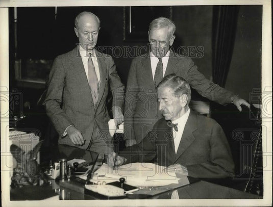 1933 Press Photo R/Adm Orin Murfin, Judge Adv. Wm standley & Sec of Navy Swanson - Historic Images