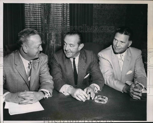 1957 Press Photo Gabe Paul of Reds, Gus Busch and Frank Lane of Cardinals - Historic Images