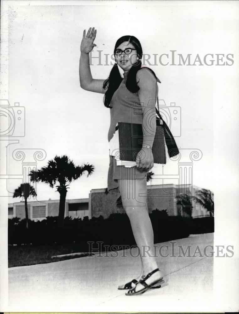 1968 Press Photo Edith Stern Florida Atlantic University - Historic Images