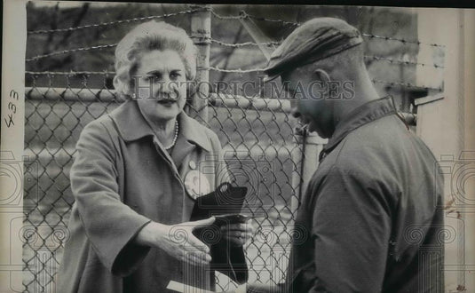 1964 Press Photo Elly Peterson, Rep. Candidate for U. S. Senate - Historic Images