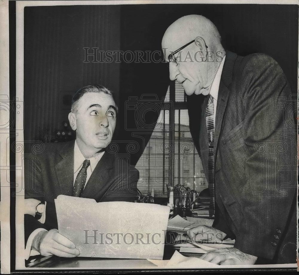 1961 Press Photo Abrshaw A. Ribicoff Secretary of health and Welfare, Rep. - Historic Images