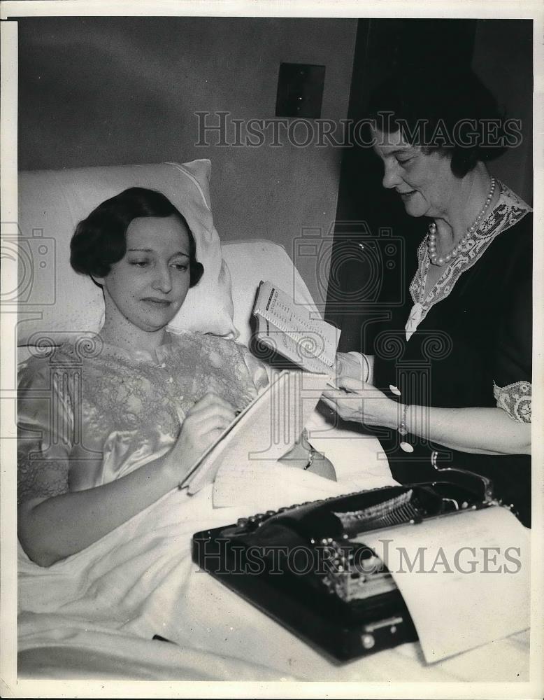 1939 Press Photo Miss Gertrude Rost General Hospital Mrs. Lucy D. evans - Historic Images