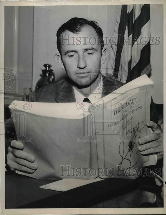 1949 Press Photo Frank Pace, Jr., Federal Director, Bureau of Budget - Historic Images