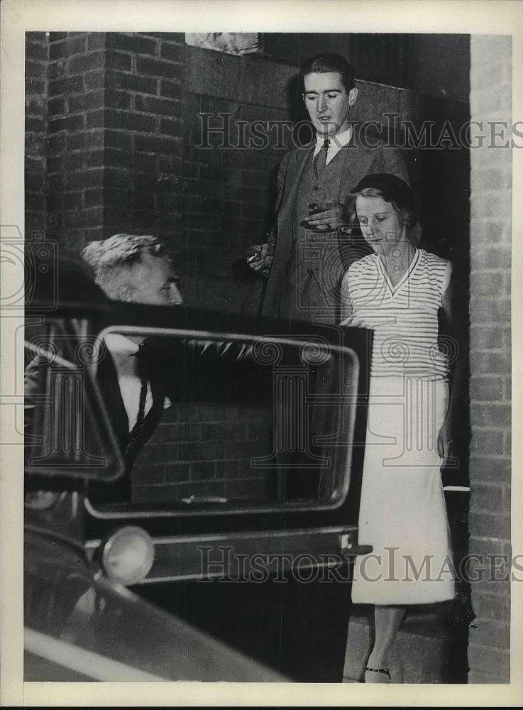 1931 Press Photo Mrs. J. Woodall Green at Police office after questioning - Historic Images