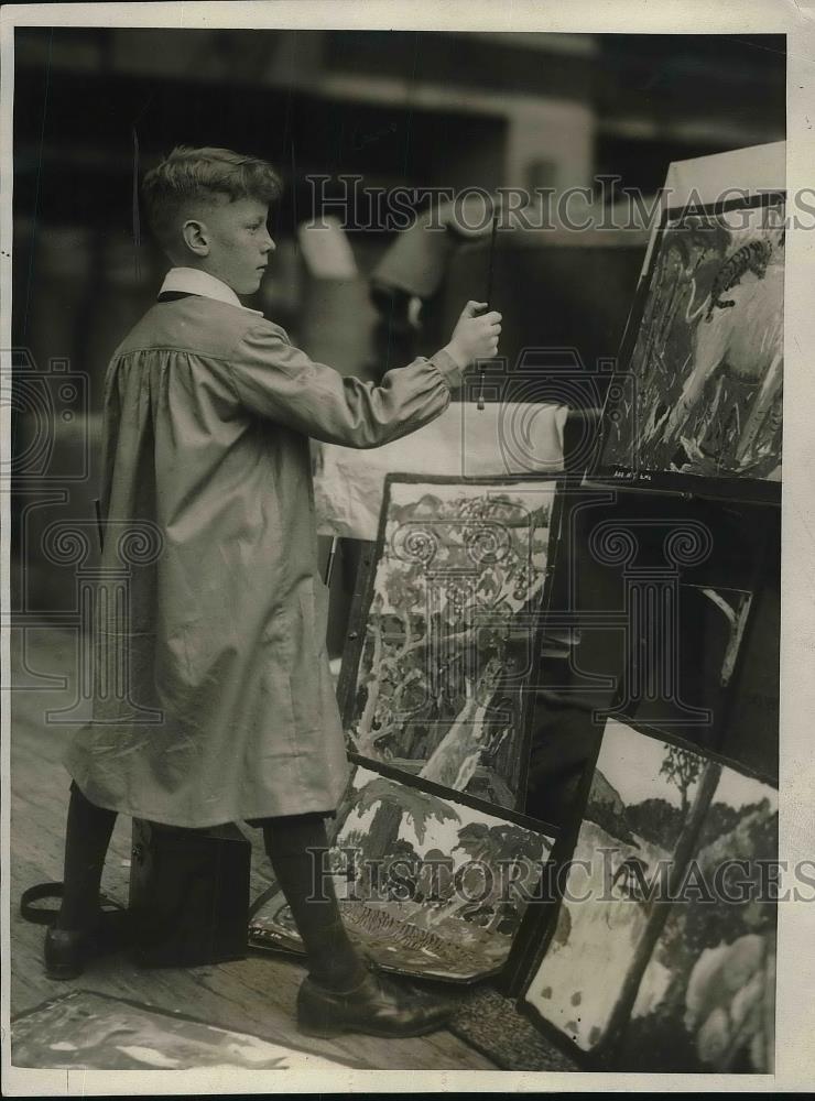 1924 Press Photo Duncan Campbell won 2 gold medals in school drawing contest - Historic Images