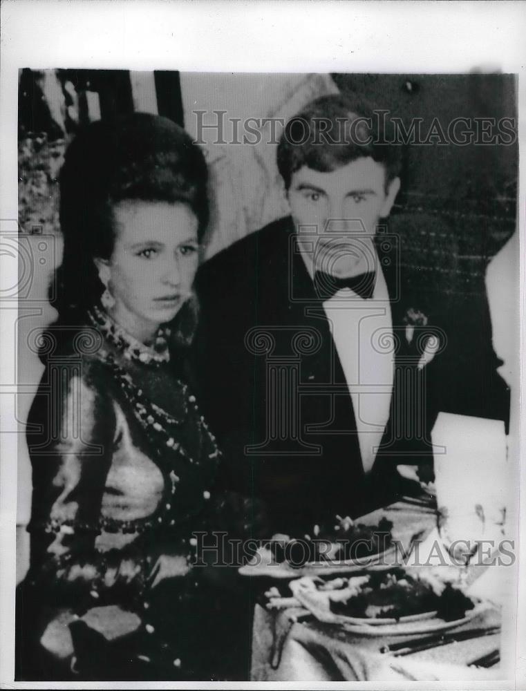 1970 Press Photo Princess Anne & Stewart McGregor at Government House, Australia - Historic Images