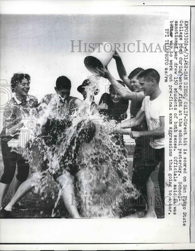 1962 Press Photo Water fight at San Diego State College - neb15372 - Historic Images