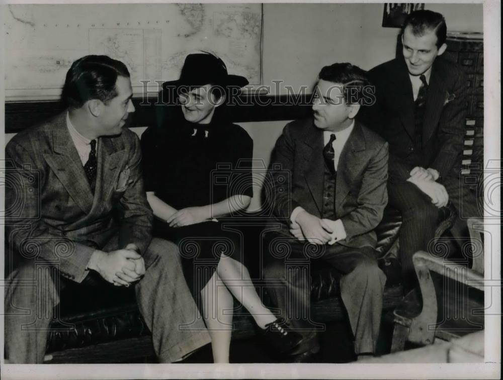 1939 Press Photo Maude Ault &amp; Son Robert On Trial For Fraud - Historic Images