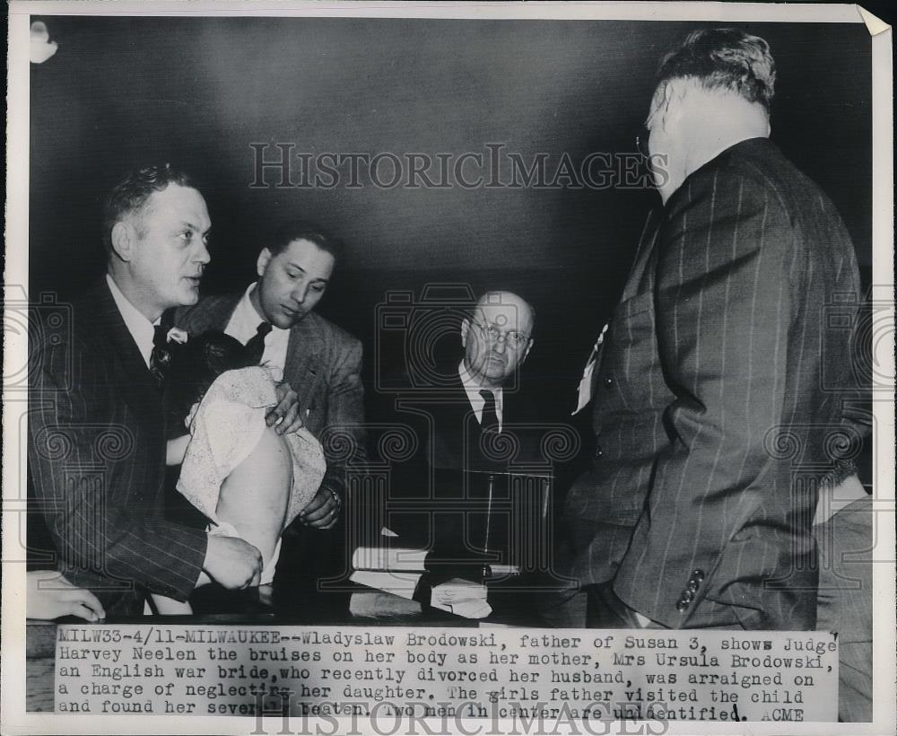 1950 Press Photo Wladyslaw Brodowski, Judge Harvey Neelen, Trial - Historic Images