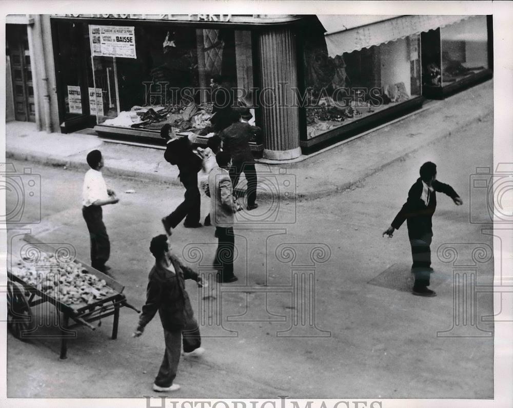 1952 Press Photo North African Workers Protest Messali Hadj Arrest, France - Historic Images