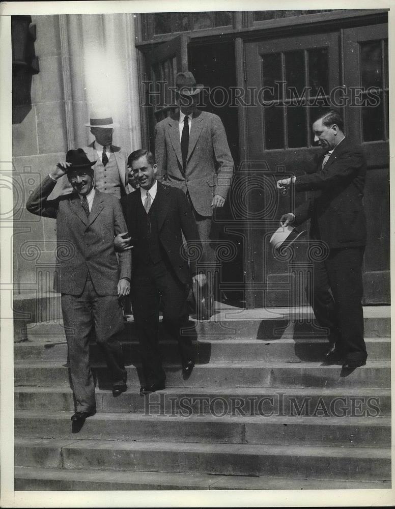 1935 Press Photo Secretary Wallace with Rep. William R. Thorn at Wooster School - Historic Images