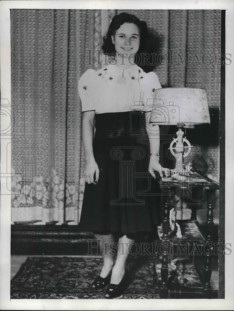 1944 Press Photo Imogene Balcita, Husband 2/C Larry Balcita Slashed &amp; Wife Dead - Historic Images