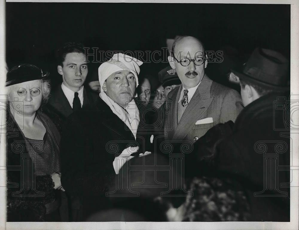 1935 Press Photo Dr. Samuel Smith, one of the survivors of the ill-fated ward - Historic Images