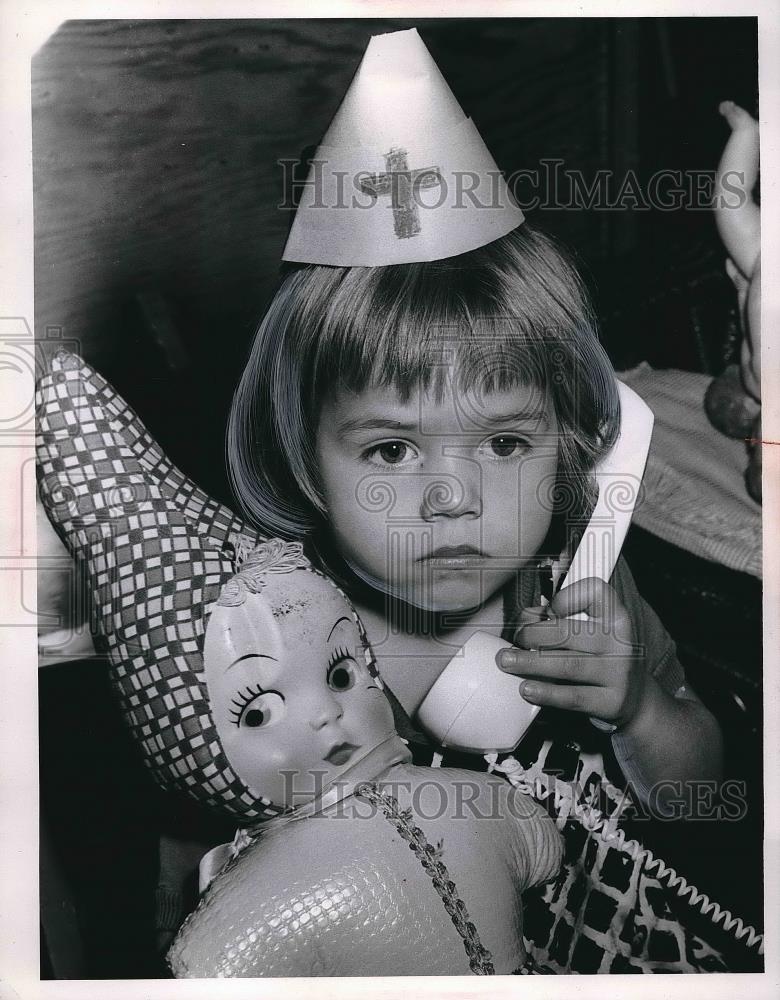 1962 Press Photo Michelle Bauer at West Side Community House Nursery School - Historic Images