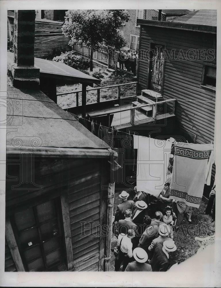 1947 Press Photo Charles Bradley Age 3 Body Recovered from Joseph Bortmyak Home - Historic Images