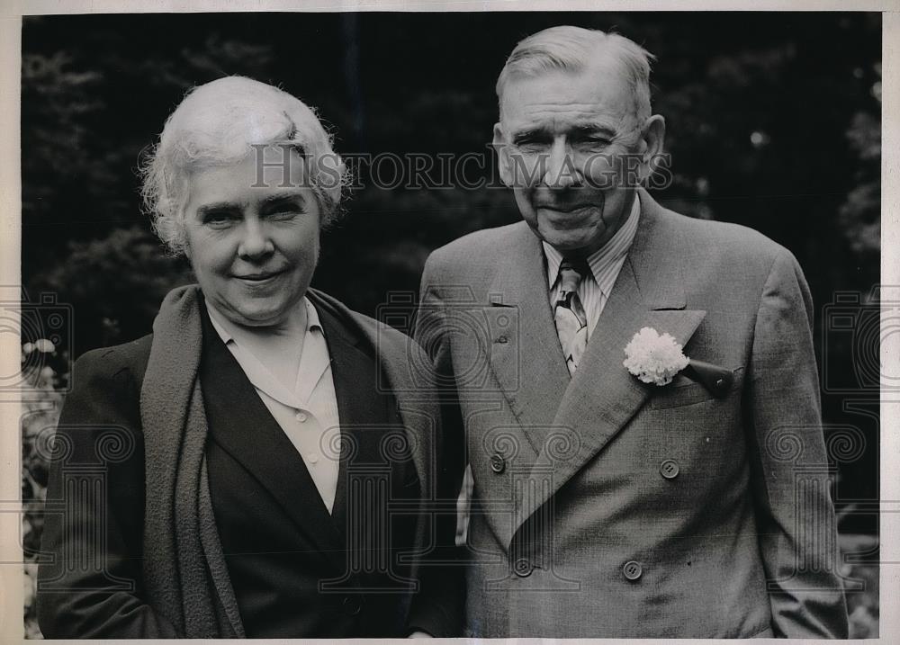 1939 Press Photo Mr. and Mrs. Booth Tarkington, American Author - Historic Images