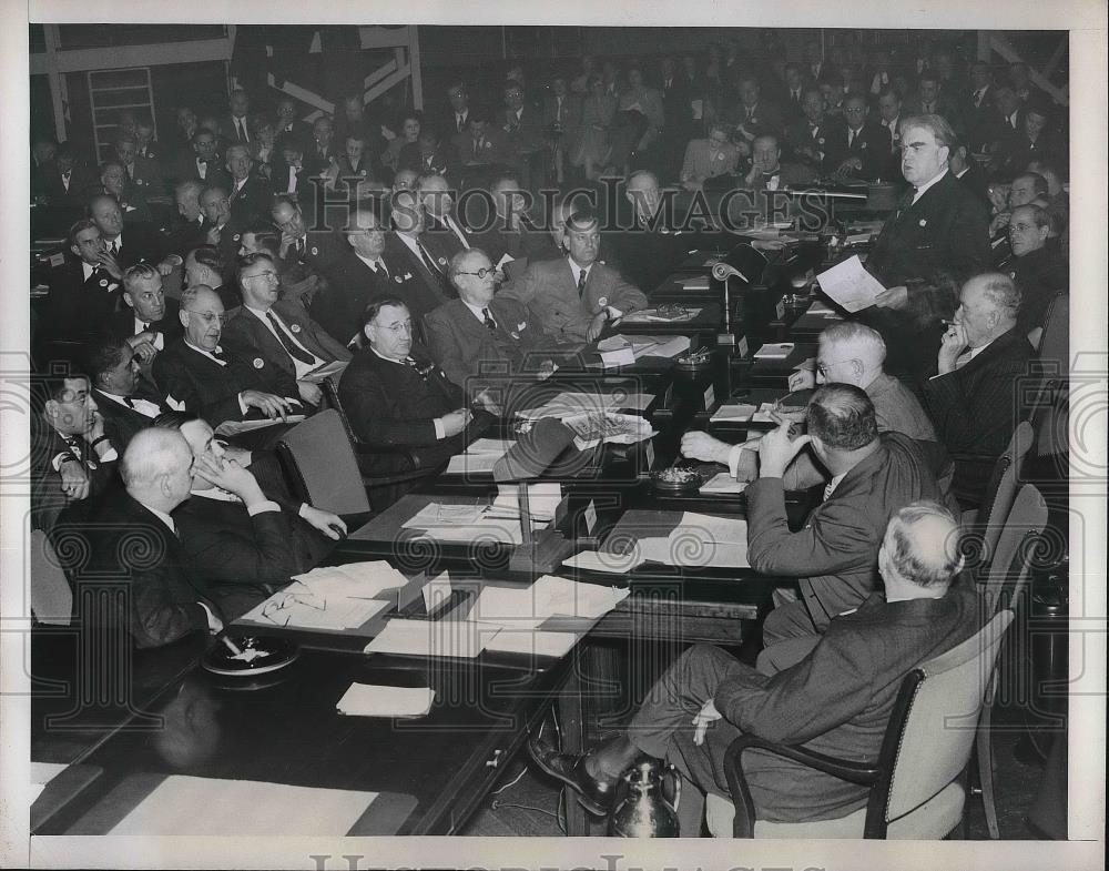 1945 Press Photo John Lewis , Philip Murray in Labor Management Conference - Historic Images