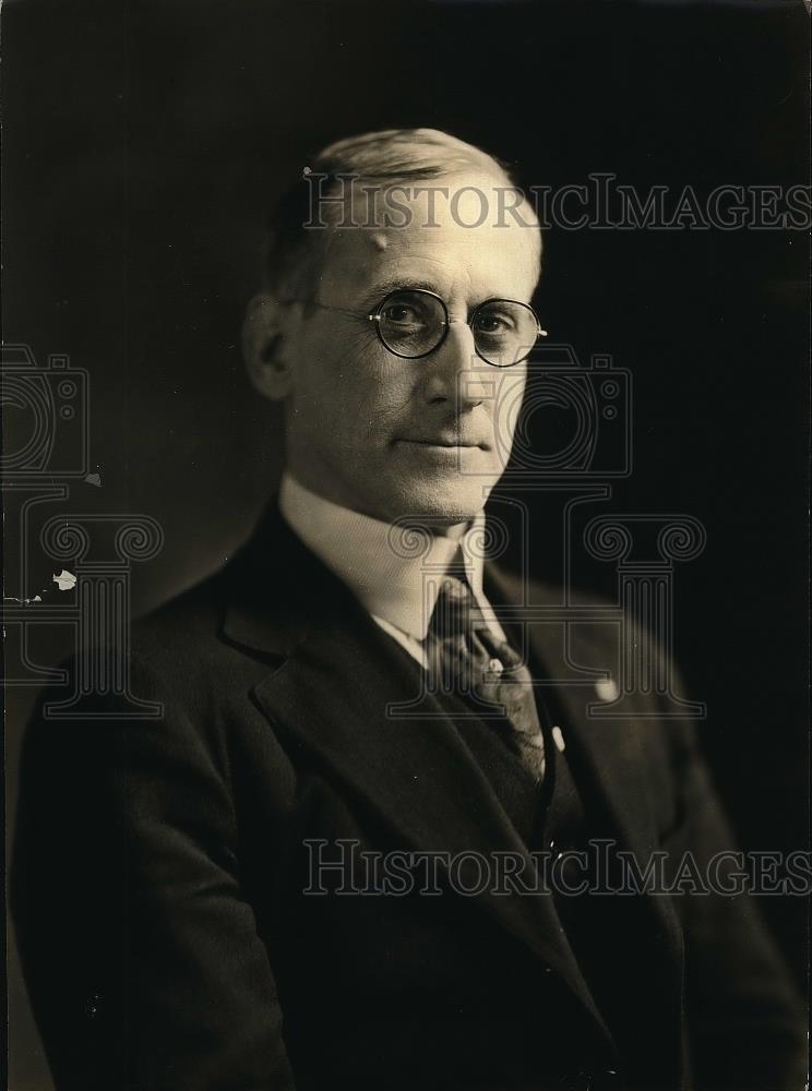 1924 Press Photo Howard E. Jones, Evansville, IN - Historic Images