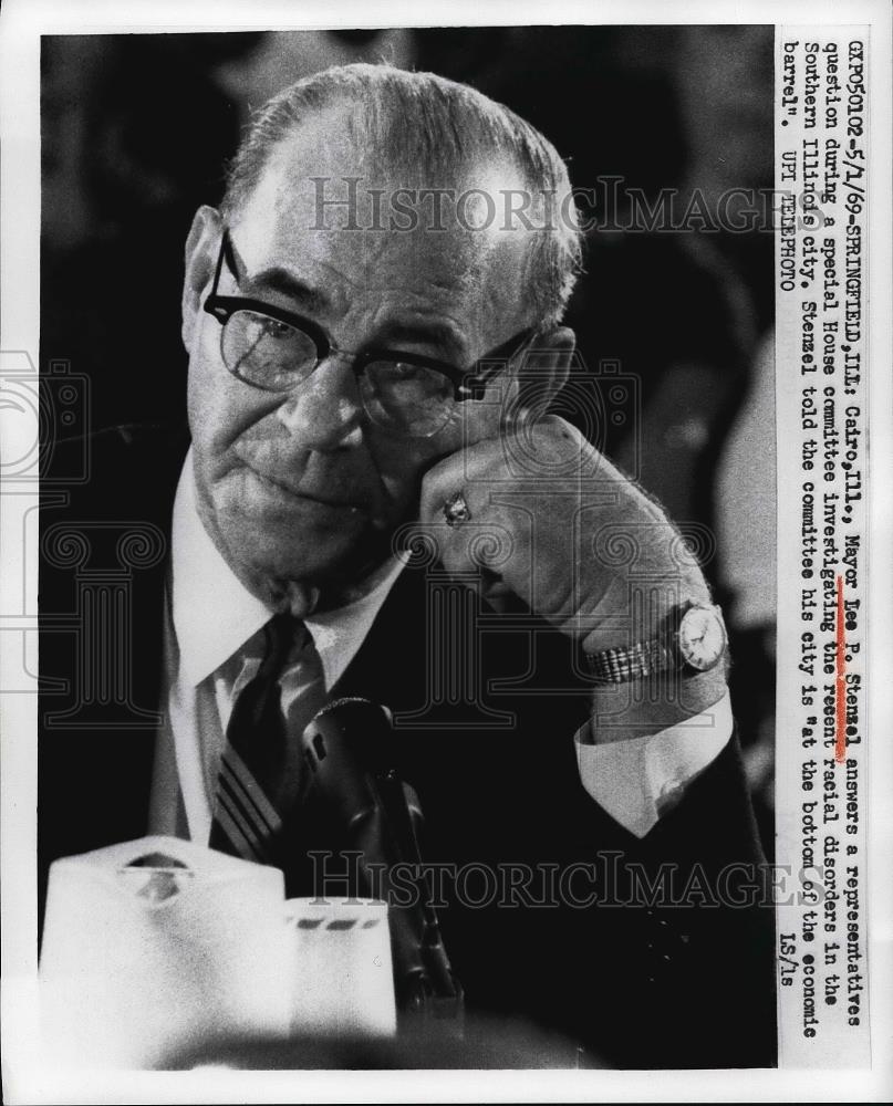 1969 Press Photo Mayor Lee Stenzel at House Committee Investigation Testimony - Historic Images