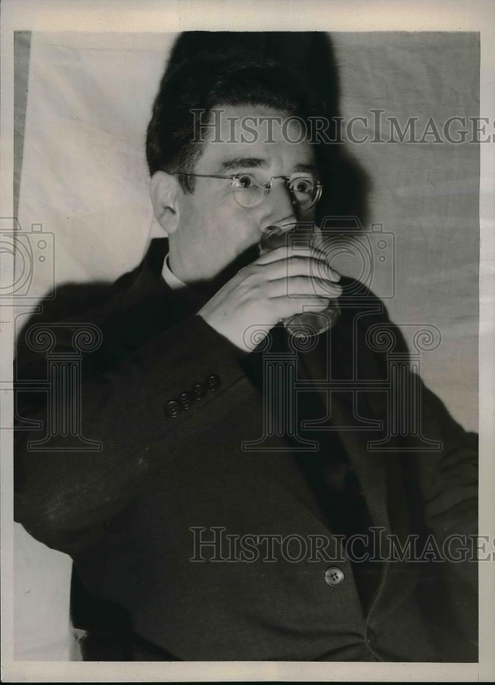 1930 Press Photo Reverend James P Monaghan Corpus Christi Catholic Church - Historic Images