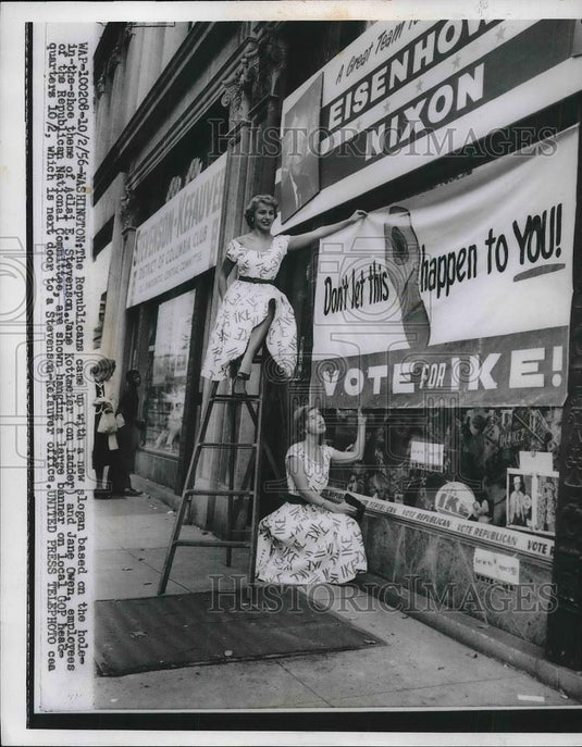 1956 Press Photo Jane Kottmeier & Jane Owen employees of the Republican - Historic Images