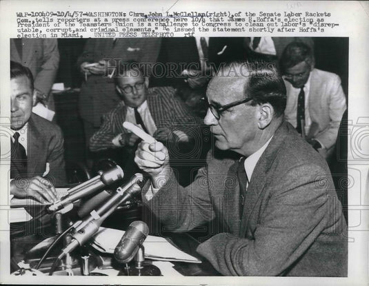 1957 Press Photo Chrm. John McClellan at Senate - Historic Images