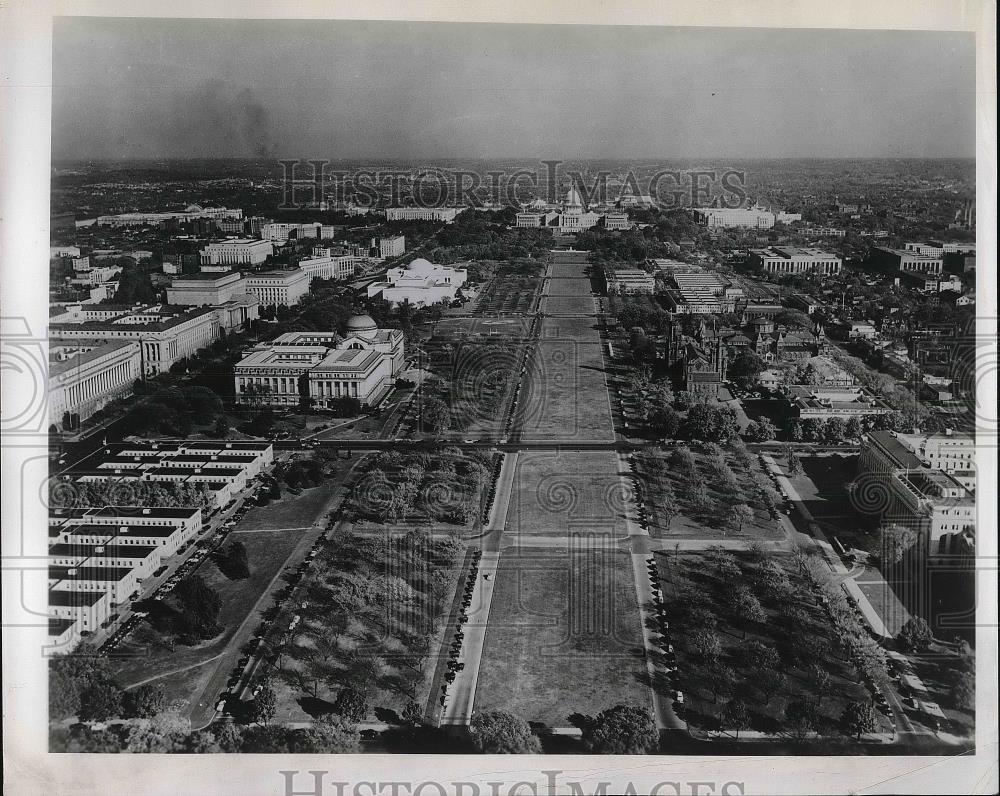 1954 Press Photo Smithsonian Institution Buildings On Both Sides Of Capitol Mall - Historic Images
