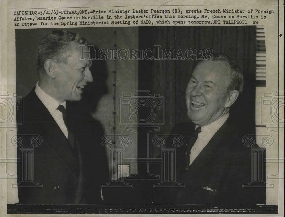 1963 Press Photo Prime Minister Lester Pearon, Maurice Couve de Murville - Historic Images