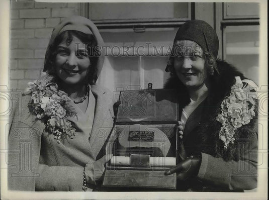 1930 Press Photo Helen Long, Miss Winnefred Palmer - Historic Images