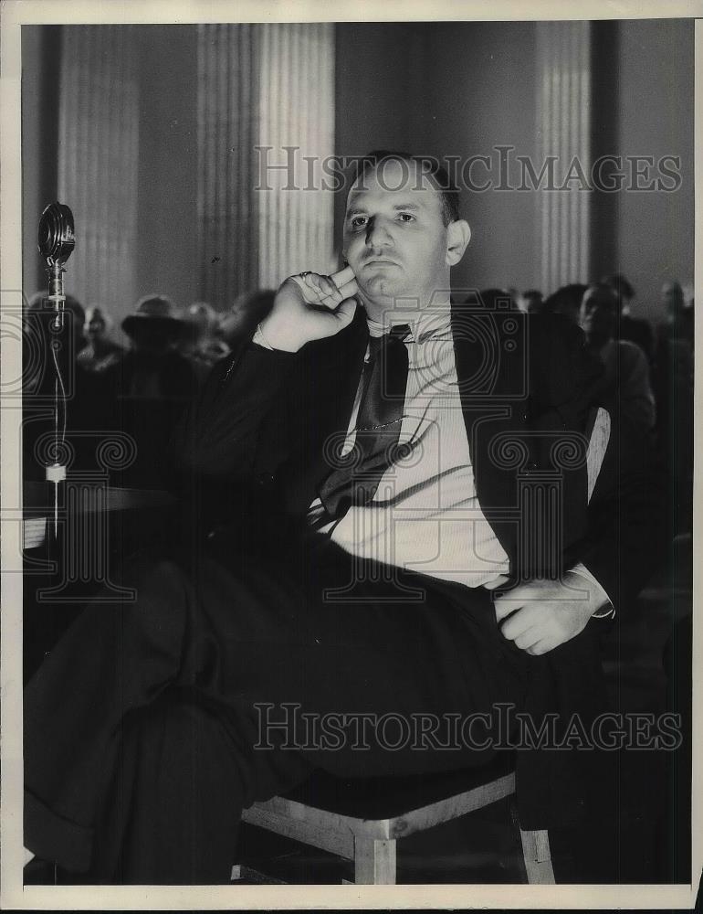 1936 Press Photo Harold Riess in Court Liquor License - Historic Images