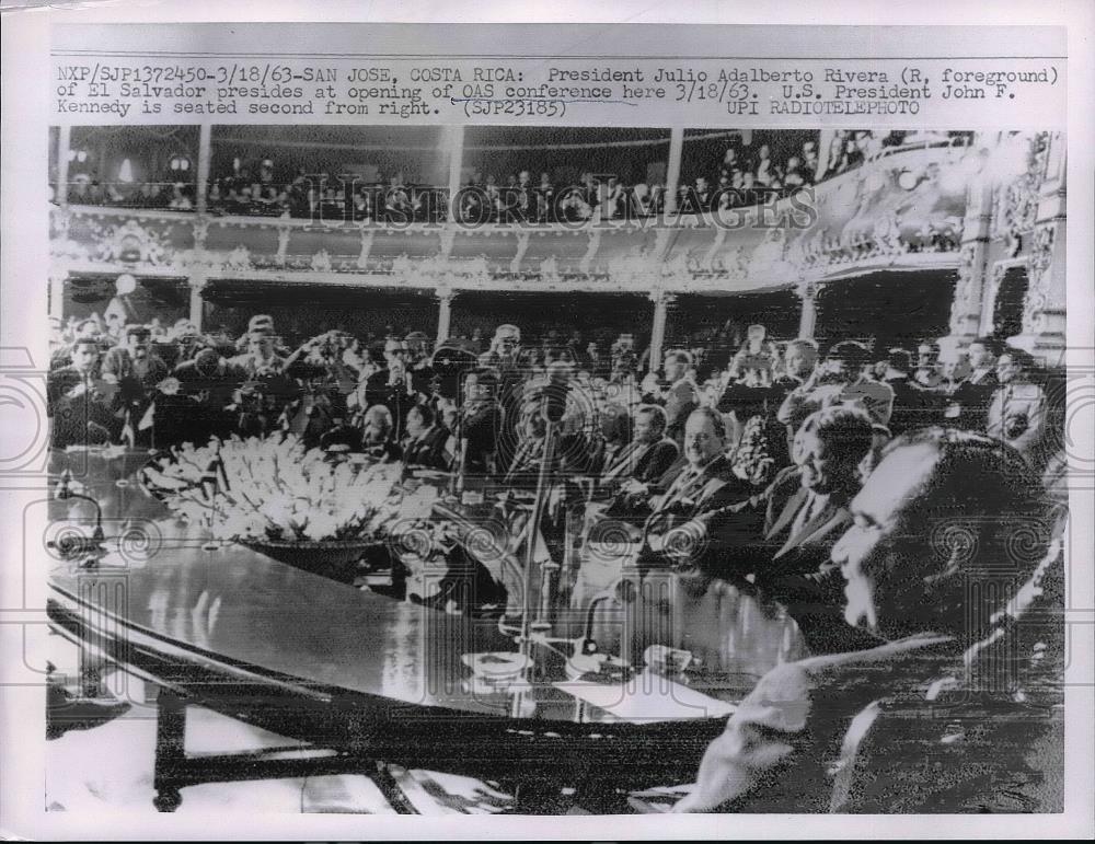 1963 Press Photo President Julio Adalberto Rivera and PresJohn Kennedy - Historic Images