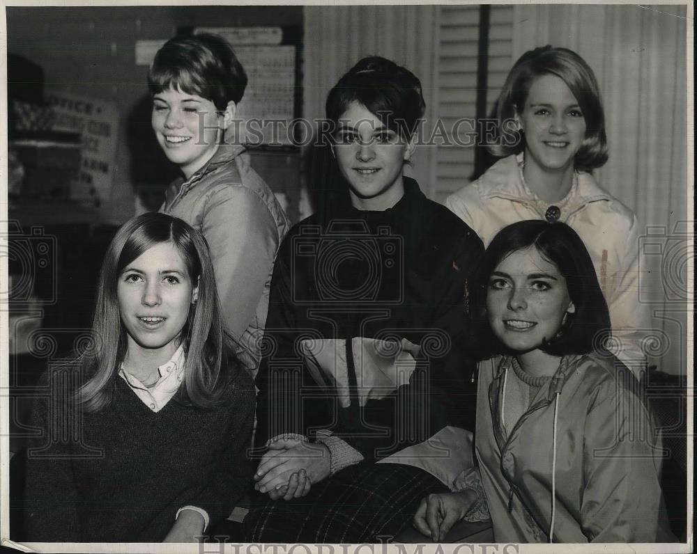 1968 Press Photo Lakewood Winterhurst Ice Rink, Haskins, Eifel, Stoney, Bringman - Historic Images