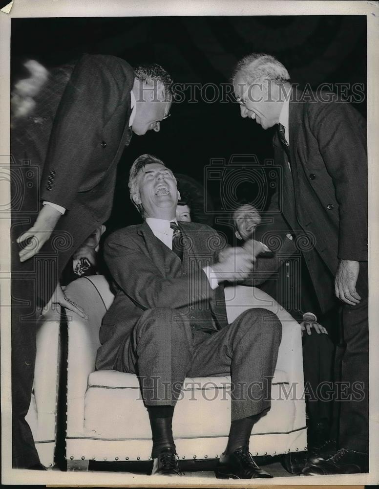 1943 Press Photo Vice President Henry Wallace Sidney Hillman Co-Director OPM - Historic Images