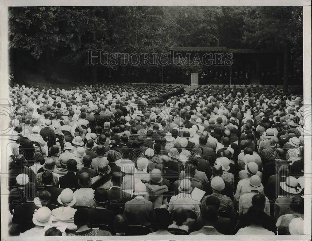 1932 Press Photo Crowd at Dartmouth Commencement exercises - Historic Images