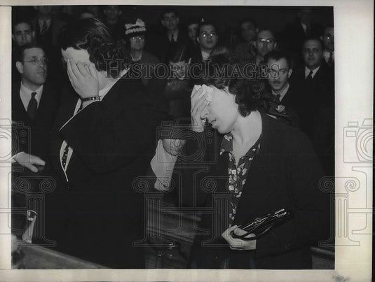 1939 Press Photo Mrs. Agnes A Mantiuk & Josephine Romaldo During Murder Trial - Historic Images