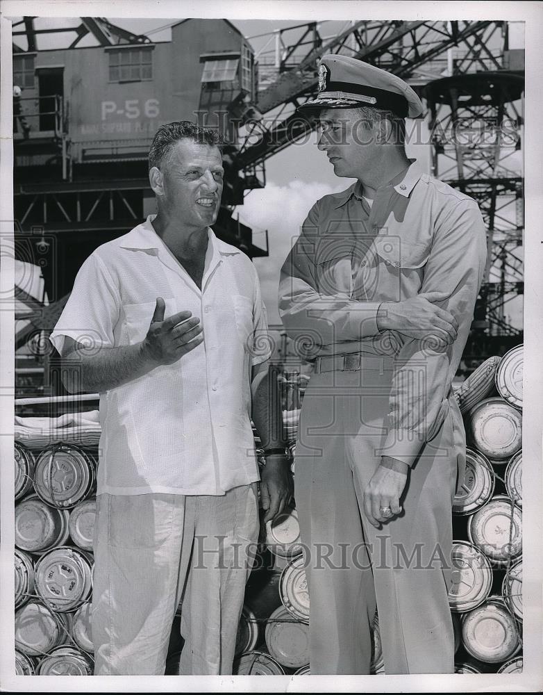 1954 Press Photo Producer Stanley Kramer &amp; Commander James C. Shaw in location - Historic Images