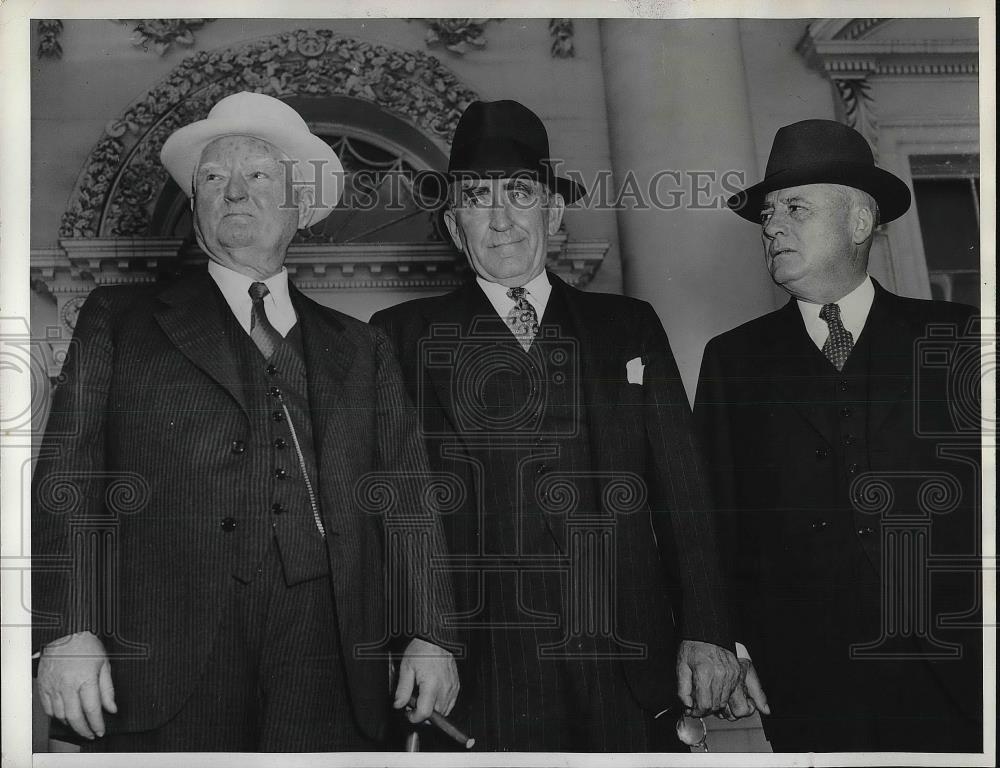 1939 Press Photo Vice President John Nance Garner in Straw hat - Historic Images