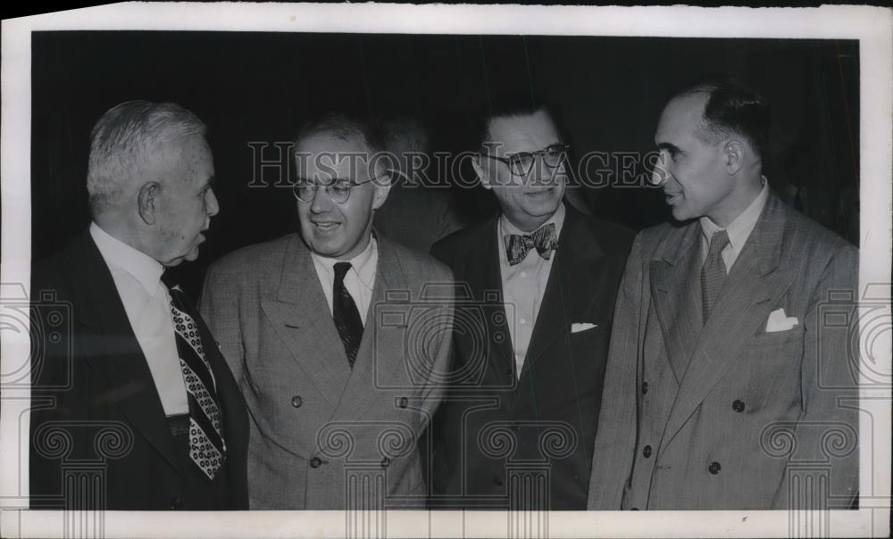 1947 Press Photo Faris Khouri, Dr. Oscar Lange, Dr. Ivan Kurno and Mahmoud Fawzi - Historic Images