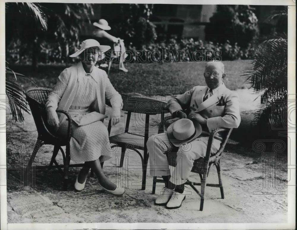 1935 Press Photo Mr &amp; Mrs James L, Ward at Castle Harbour, Bermuda - Historic Images