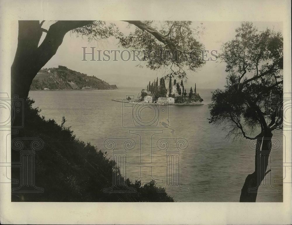 1926 Press Photo The Little Island Of Archilles - Historic Images