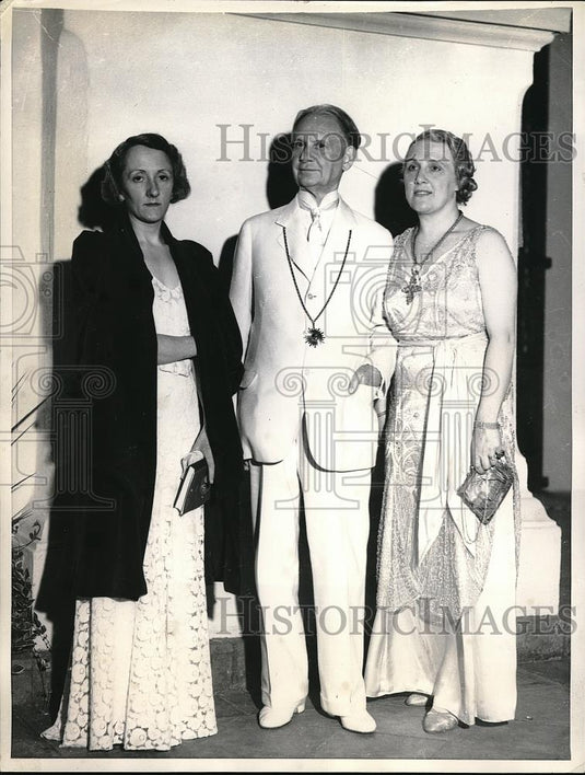 1935 Press Photo Mandaznan Head Visits San Diego Exposition - Historic Images
