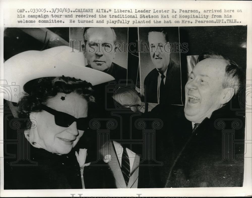 1963 Press Photo Former Canadian Prime Minister Lester Pearson &amp; Mrs Pearson - Historic Images