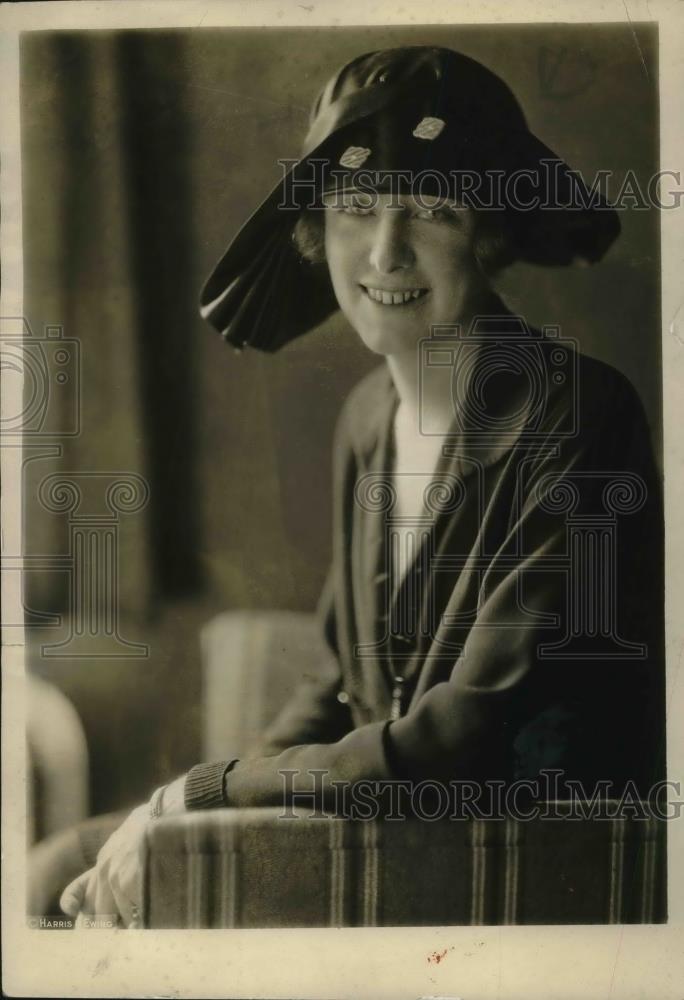 1924 Press Photo MME Kay Helmer Petersen Wife Of Attache Of Denmark - Historic Images