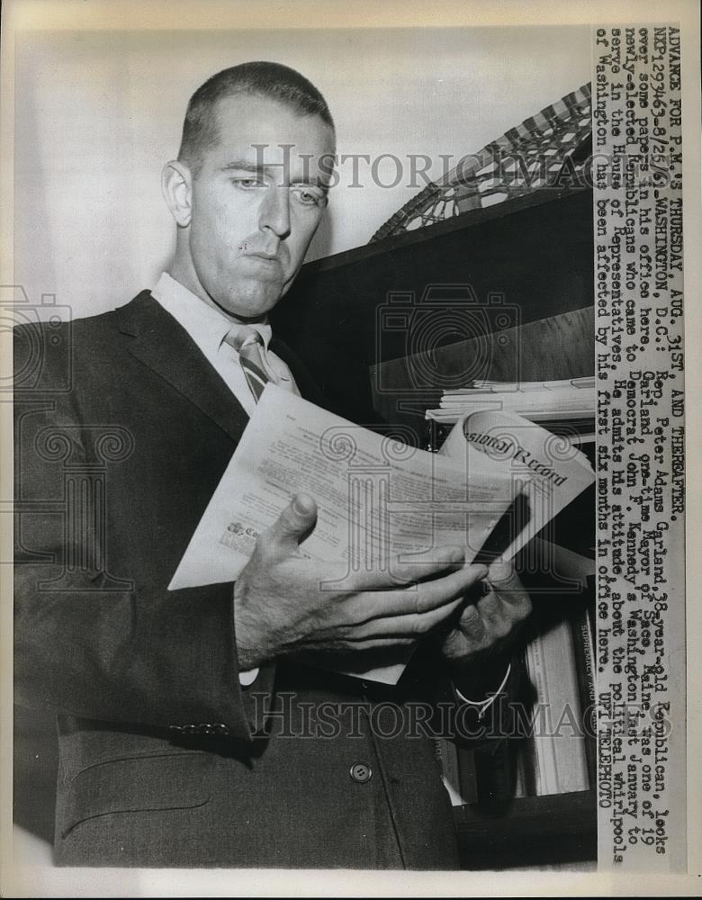 1961 Press Photo Rep. Peter Adams Garland looked some papers in his Office. - Historic Images