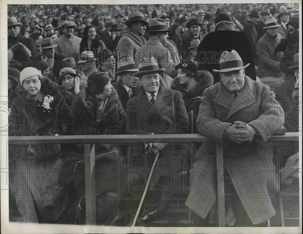 1932 Press Photo Mayor Joseph McKee of New York &amp; His Wife at Yankee Stadium - Historic Images