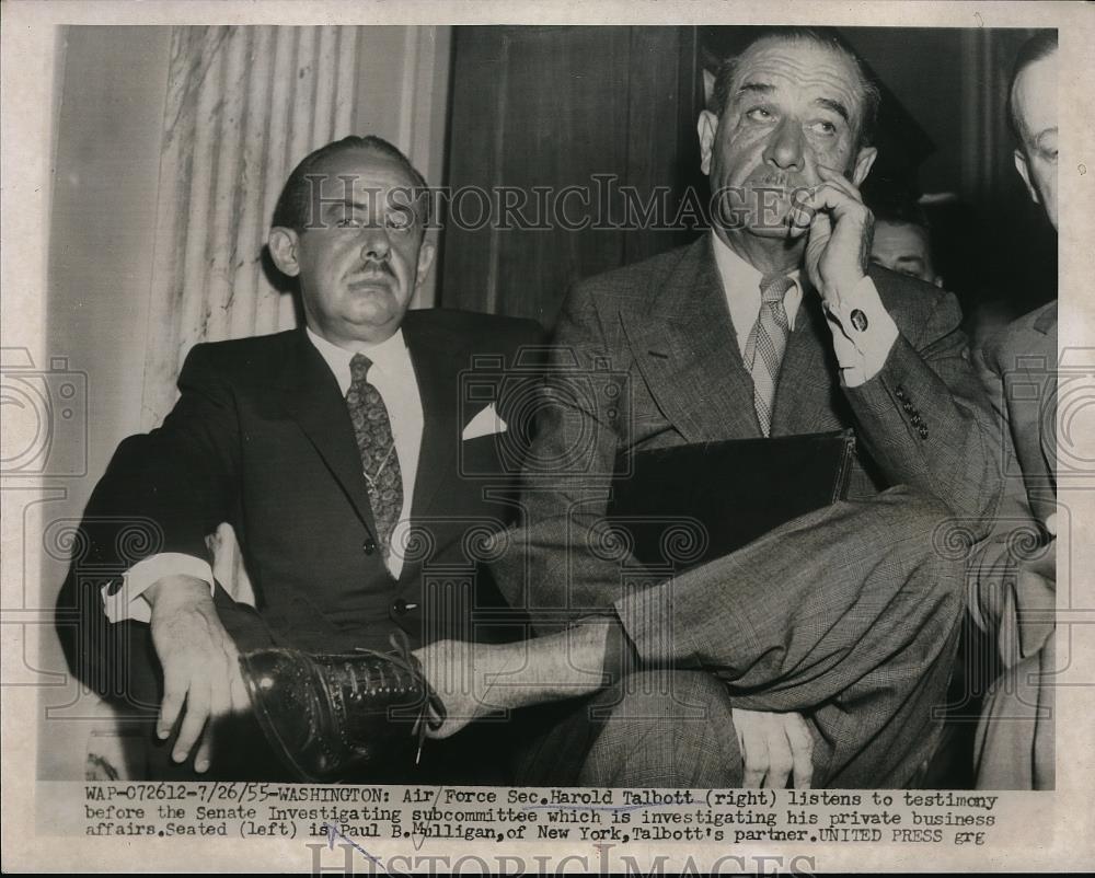 1955 Press Photo Air Force Secretary Harold Talbot - Historic Images