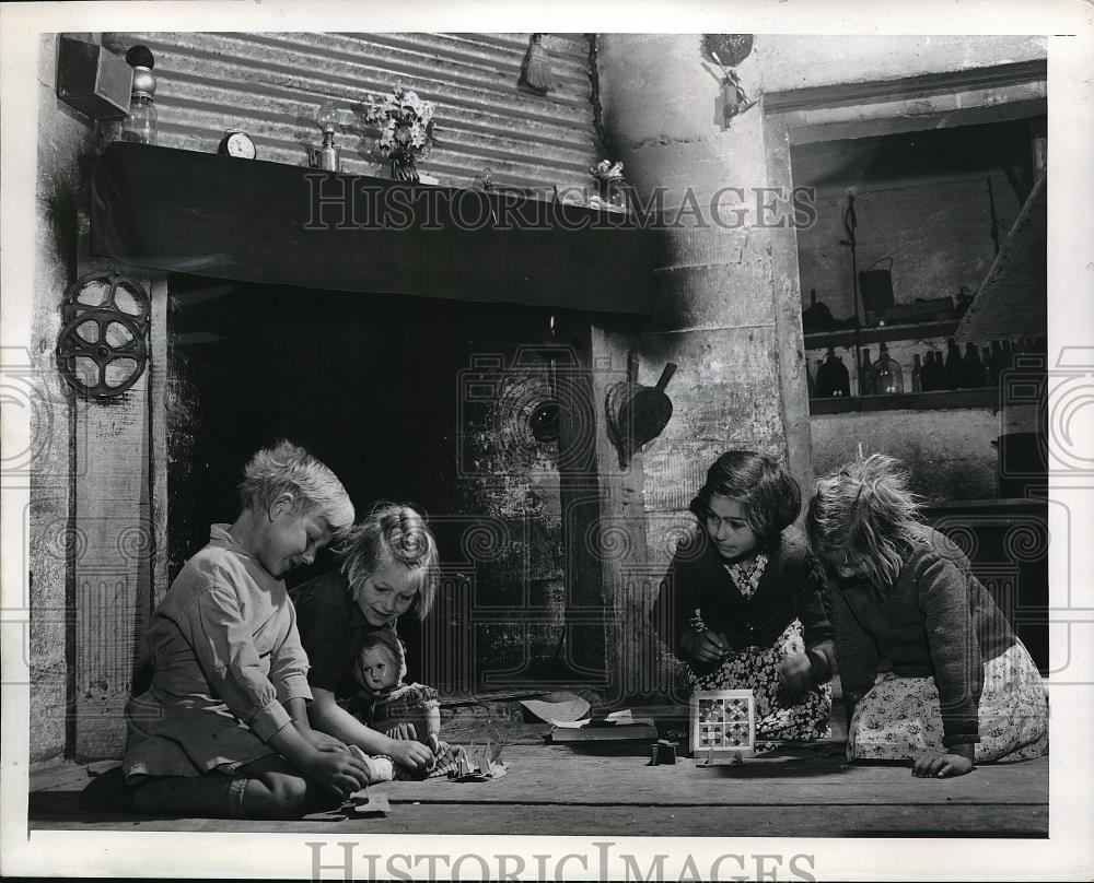 1949 Press Photo Three of Marcel Chretien&#39;s children play in Normandy. - Historic Images