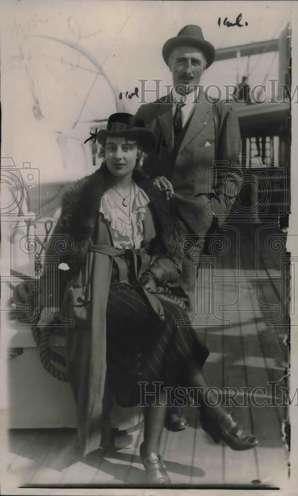 1920 Press Photo Count &amp; Countess de Couessin, Pierre Jouan - Historic Images